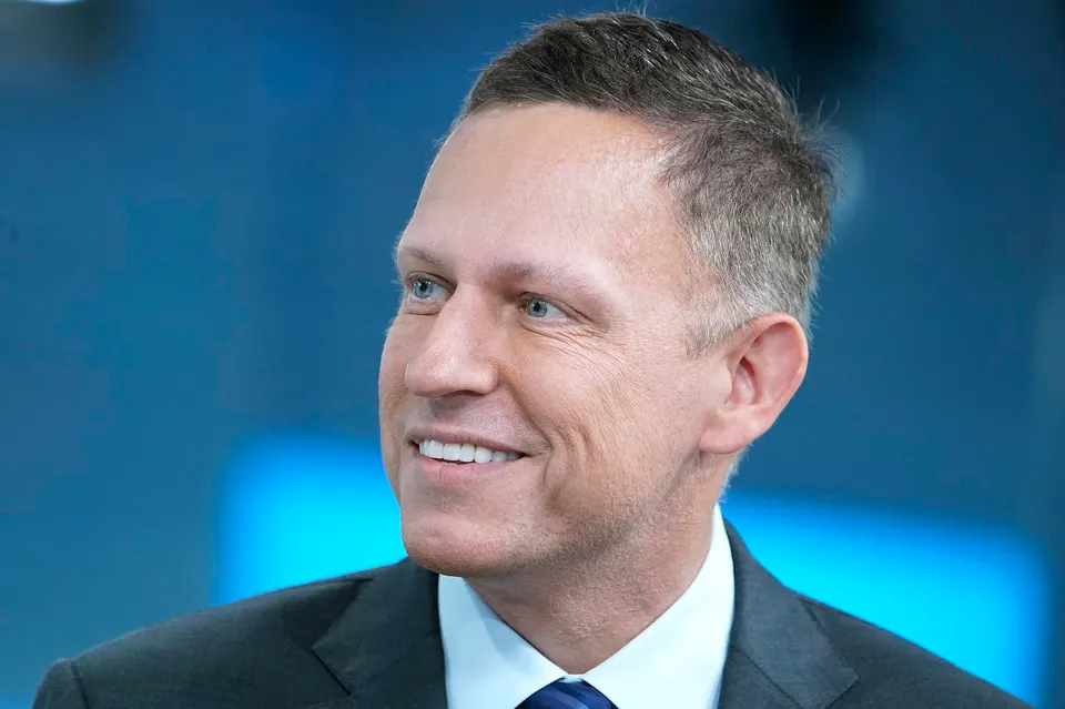 Peter Thiel: Visionario, Oligarca o figura controversa della PayPal Mafia?